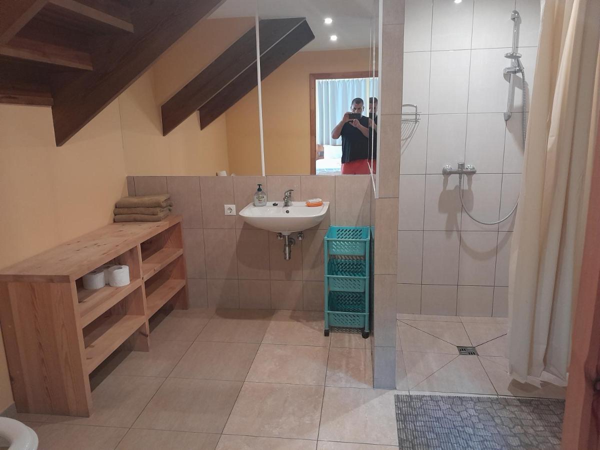 Guest House Vilcini Bernāti Εξωτερικό φωτογραφία