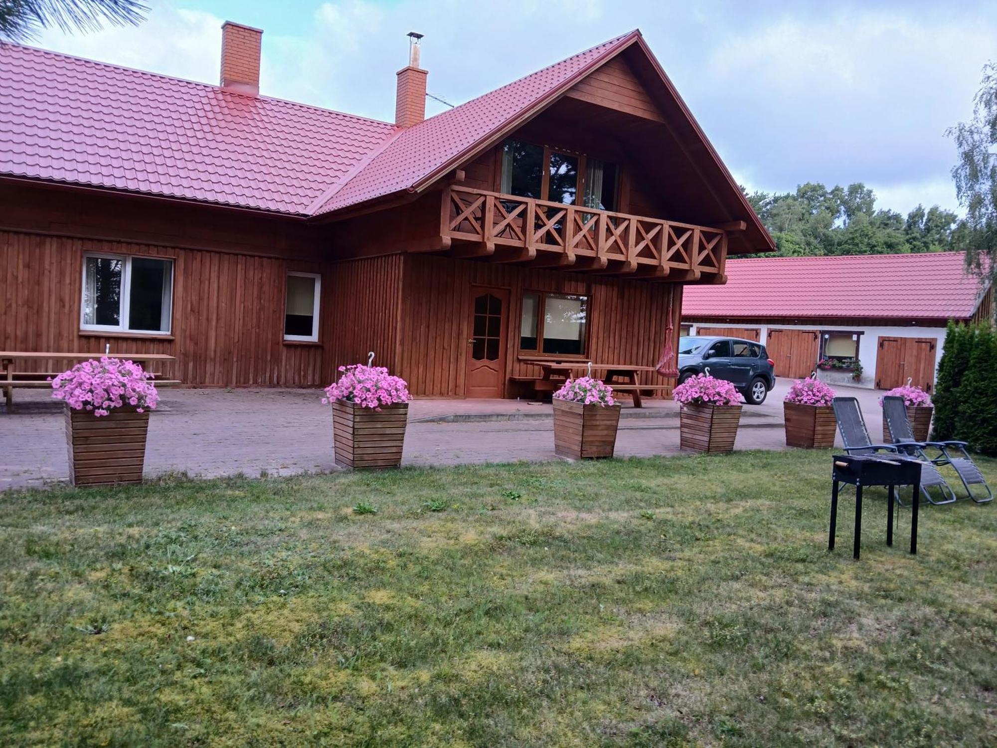 Guest House Vilcini Bernāti Εξωτερικό φωτογραφία