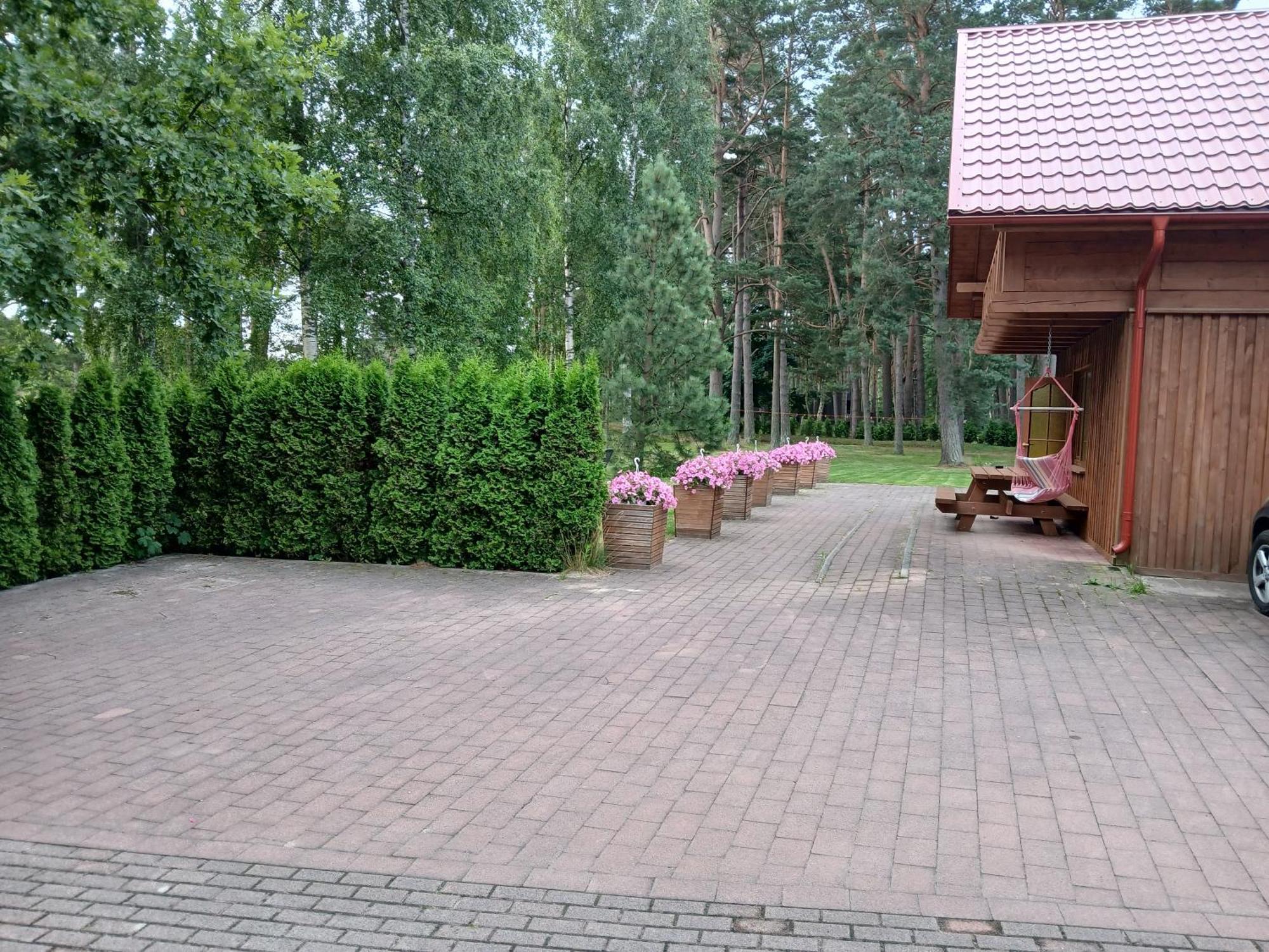 Guest House Vilcini Bernāti Εξωτερικό φωτογραφία